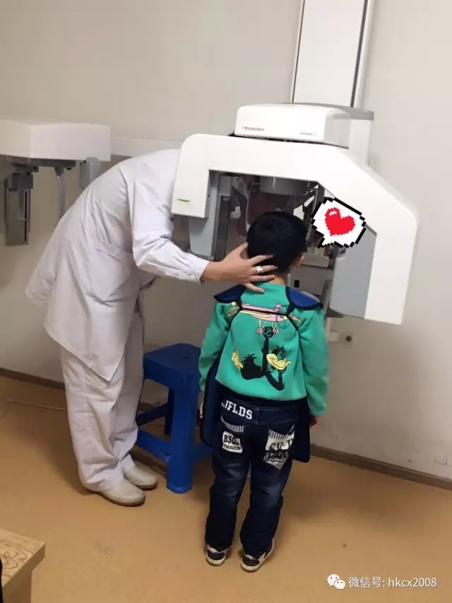 科普张嘴就能看到牙干嘛还要拍牙片